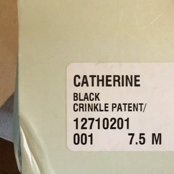 Liz Claiborne black flats - Picture 6 of 6